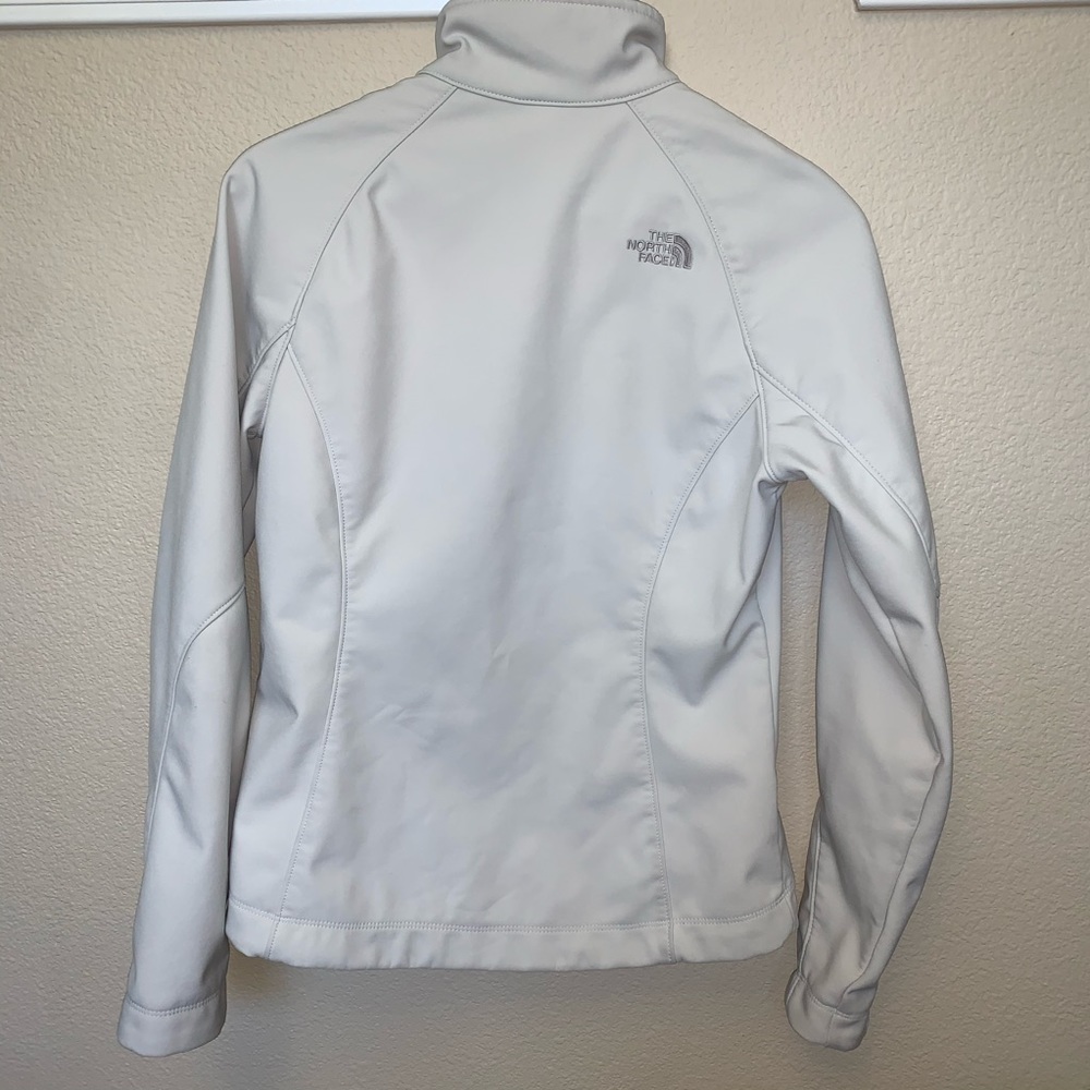 North Face Soft Shell Jacket - Picture 3 of 6